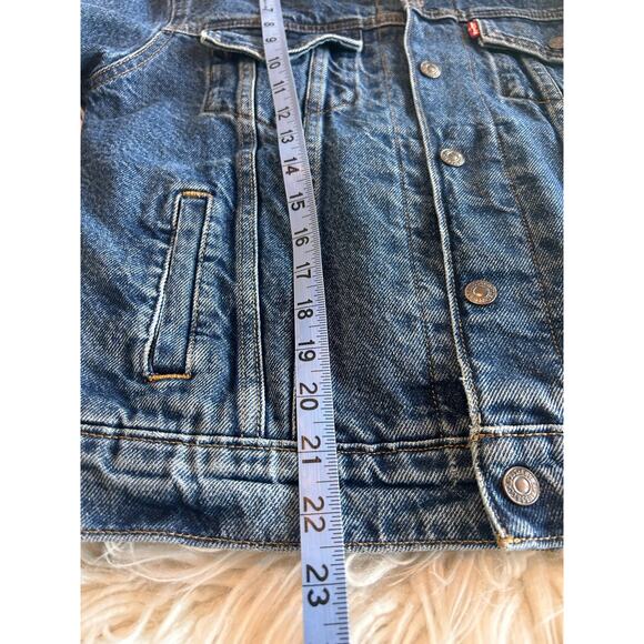 Levi's Womens Faux Fur Collar Ex-Boyfriend Trucker Jacket Oversized Blue XS - Picture 13 of 13